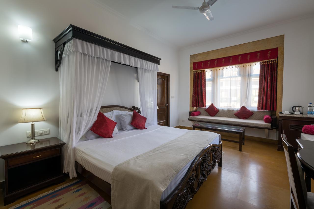 Hotel Rang Mahal Jaisalmer Exteriör bild